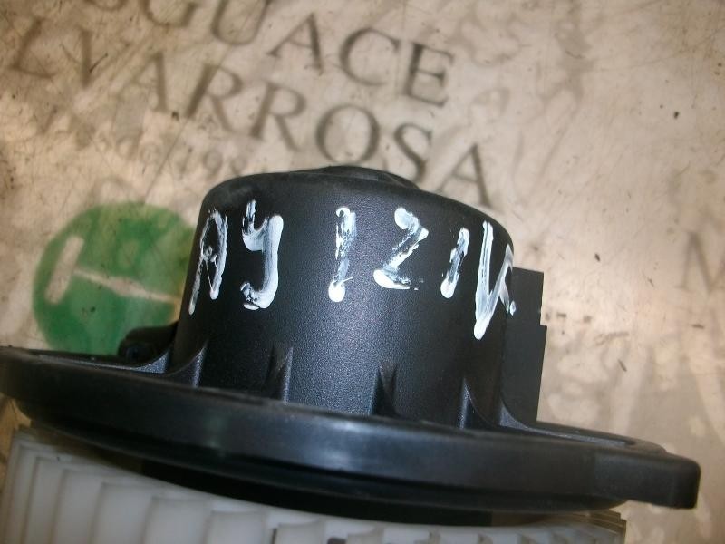 Recambio de motor calefaccion para hyundai getz (tb) 1.1 básico referencia OEM IAM 971121C000 971121C000 F005330024