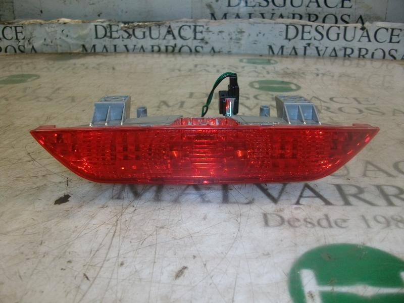 Recambio de piloto trasero central para hyundai getz (tb) 1.1 básico referencia OEM IAM 927501C000  