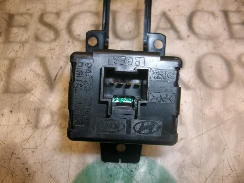 Recambio de mando multifuncion para hyundai getz (tb) 1.1 básico referencia OEM IAM 945201C000 945201C000 