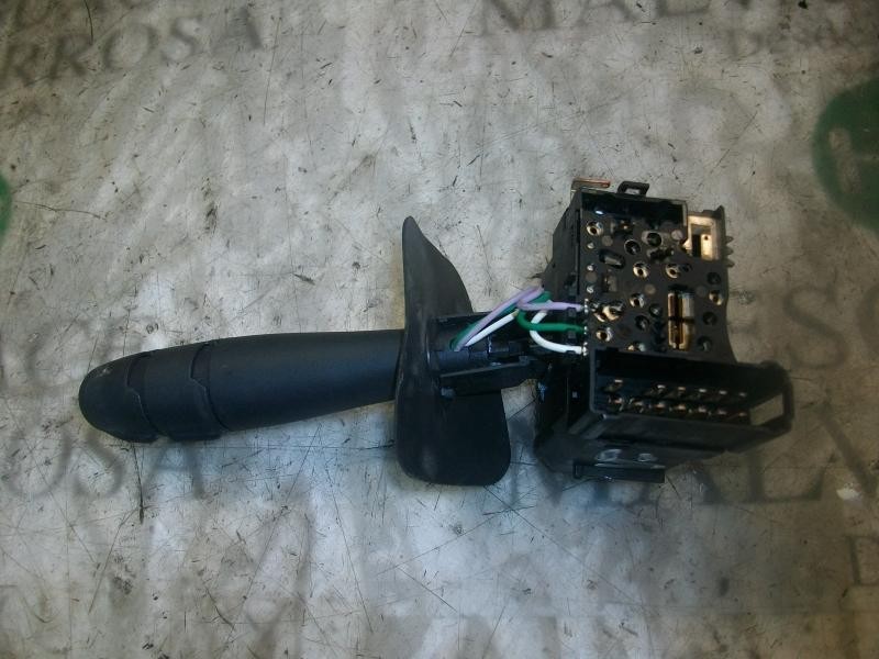 Recambio de mando luces para renault clio ii fase ii (b/cb0) confort dynamique referencia OEM IAM   