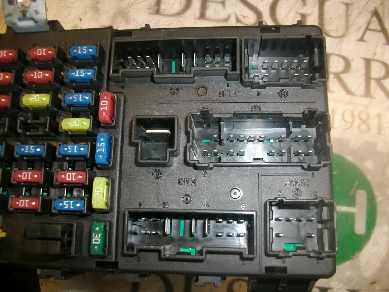 Recambio de caja reles / fusibles para hyundai getz (tb) 1.1 básico referencia OEM IAM 911981C020  