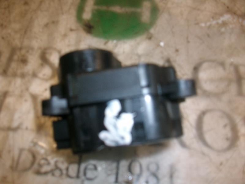 Recambio de motor apertura trampillas climatizador para ford c-max (cb3) titanium referencia OEM IAM   