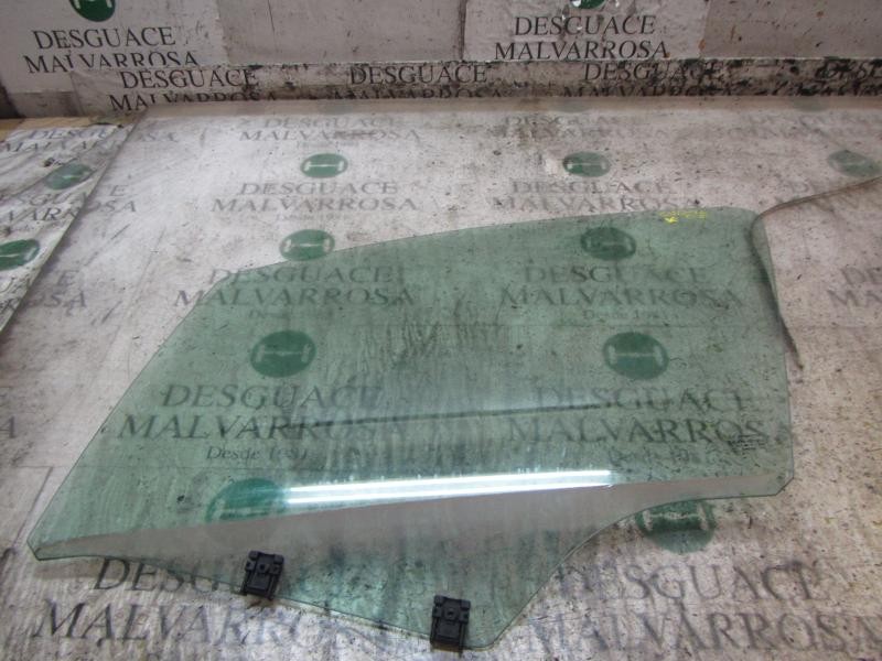 Recambio de cristal puerta delantero izquierdo para citroën c3 1.4 hdi referencia OEM IAM 9201P4  