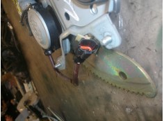 Recambio de elevalunas trasero derecho para kia carens 2.0 crdi ex monovolumen referencia OEM IAM    2