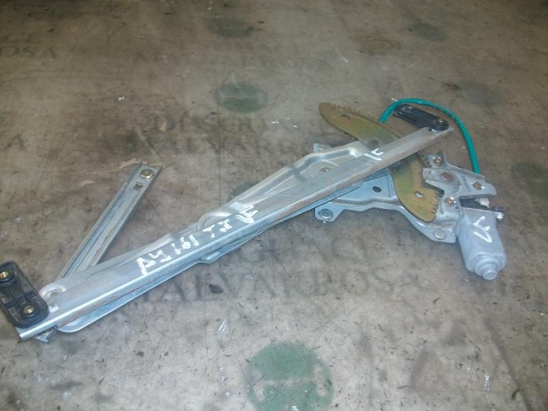 Recambio de elevalunas trasero izquierdo para kia carens 2.0 crdi ex monovolumen referencia OEM IAM   