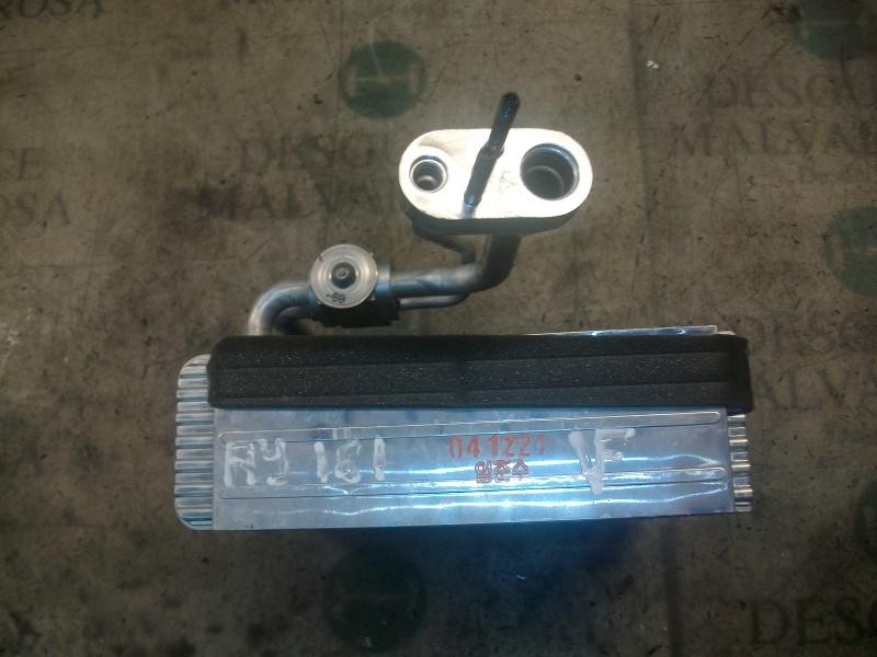 Recambio de evaporador aire acondicionado para kia carens 2.0 crdi ex monovolumen referencia OEM IAM   