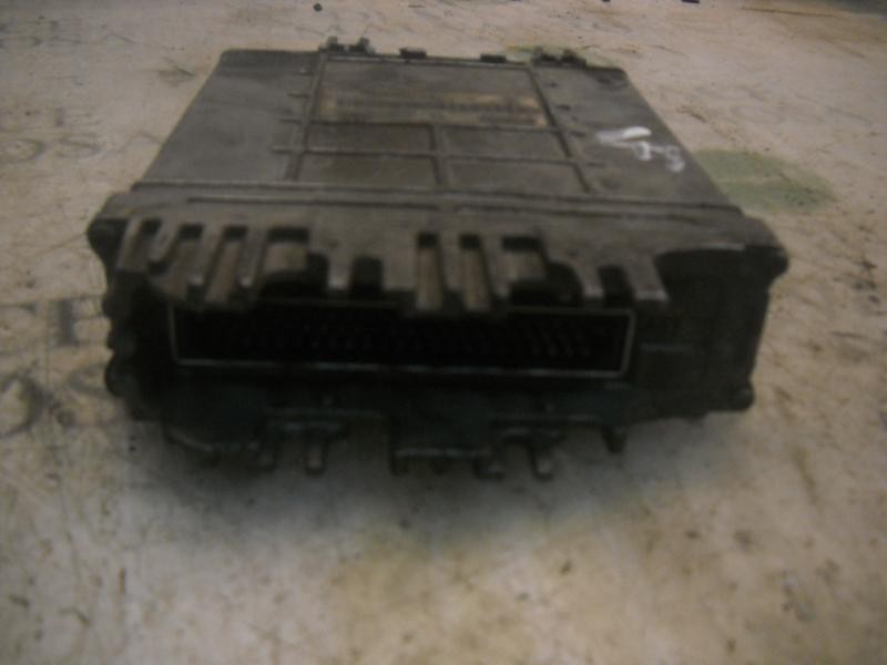 Recambio de centralita motor uce para renault megane i berlina hatchback (ba0) 1.9 dti diesel cat referencia OEM IAM   