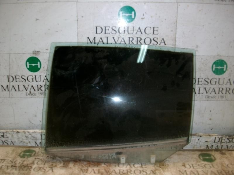 Recambio de cristal puerta trasero izquierdo para kia rio rs berlina (5-ptas.) referencia OEM IAM   