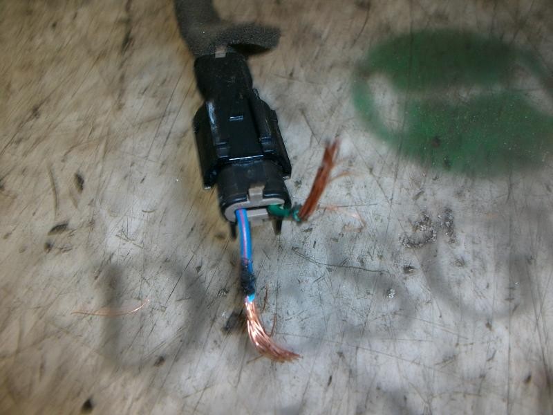 Recambio de motor elevalunas trasero izquierdo para kia rio rs berlina (5-ptas.) referencia OEM IAM   