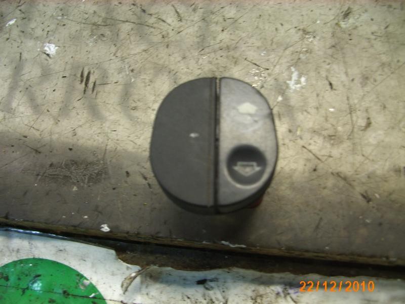 Recambio de mando elevalunas delantero derecho para ford fiesta (cbk) ghia referencia OEM IAM   