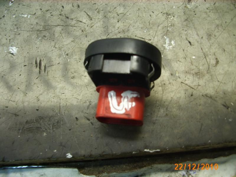 Recambio de mando elevalunas delantero derecho para ford fiesta (cbk) ghia referencia OEM IAM   