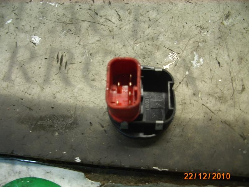 Recambio de mando elevalunas delantero derecho para ford fiesta (cbk) ghia referencia OEM IAM   