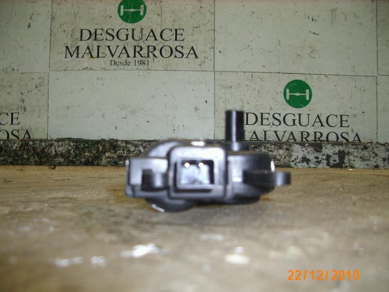 Recambio de motor apertura trampillas climatizador para ford fiesta (cbk) ghia referencia OEM IAM   