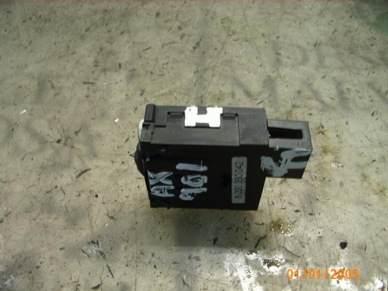 Recambio de modulo electronico para renault clio ii fase ii (b/cb0) authentique referencia OEM IAM   