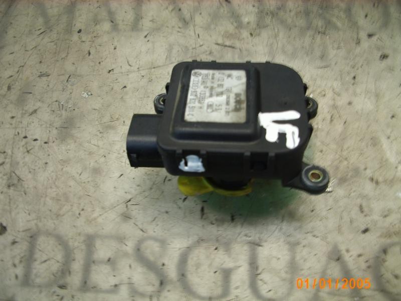 Recambio de motor apertura trampillas climatizador para volkswagen golf iv berlina (1j1) 25 aniversario referencia OEM IAM   