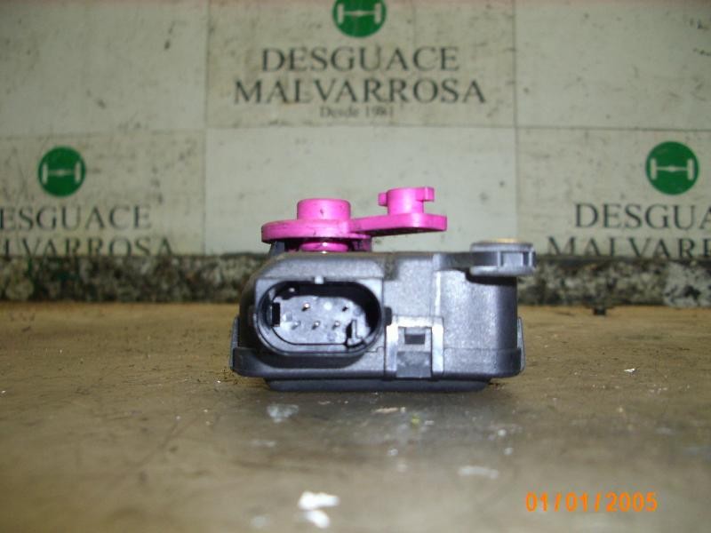 Recambio de motor apertura trampillas climatizador para volkswagen golf iv berlina (1j1) 25 aniversario referencia OEM IAM   