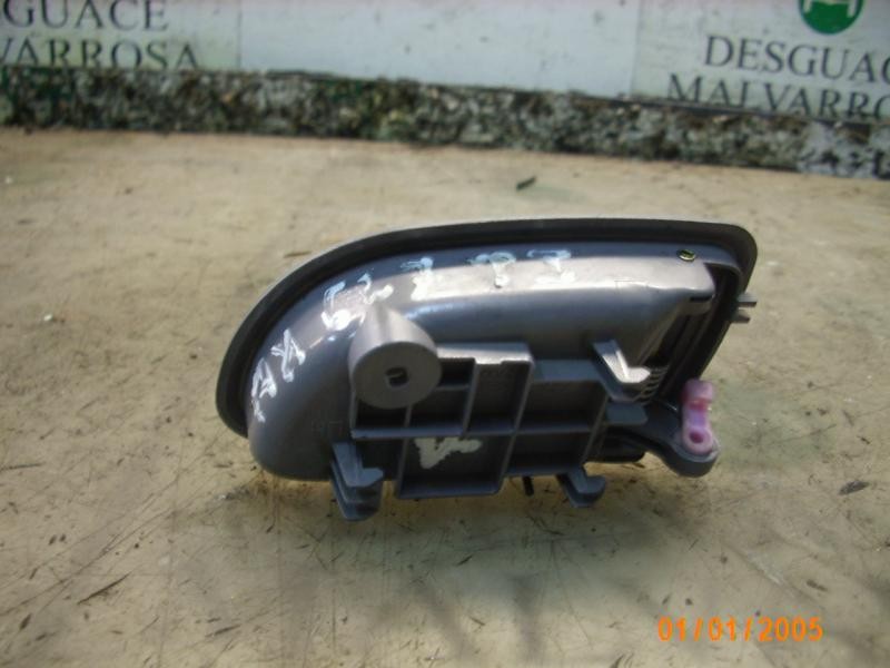 Recambio de maneta interior trasera izquierda para kia picanto 1.1 ex referencia OEM IAM   