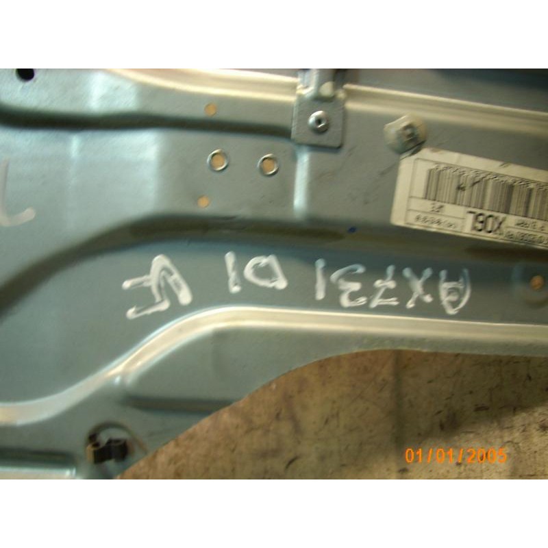 Recambio de elevalunas delantero izquierdo para hyundai elantra (xd) 2.0 crdi gls (4-ptas.) referencia OEM IAM 824012D010  