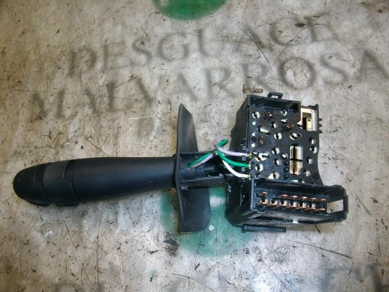 Recambio de mando luces para renault clio ii fase ii (b/cb0) base authentique referencia OEM IAM   