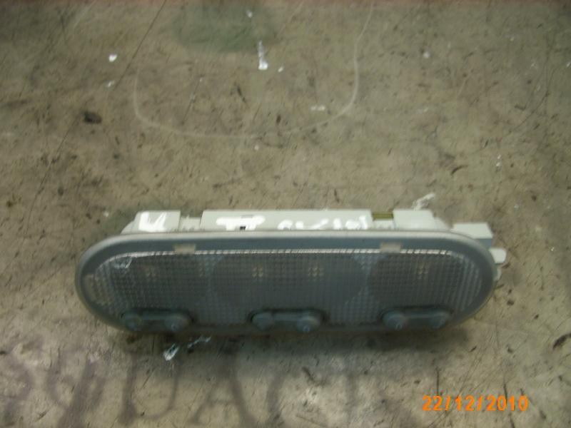 Recambio de piloto interior para renault scenic ii confort dynamique referencia OEM IAM   