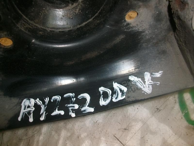 Recambio de soporte brazo suspension delantero derecho para volkswagen passat berlina (3b2) comfortline referencia OEM IAM   