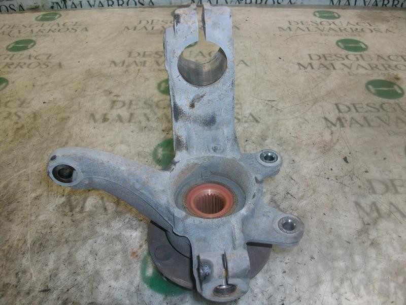 Recambio de mangueta delantera izquierda para ford fiesta (cbk) ghia referencia OEM IAM   