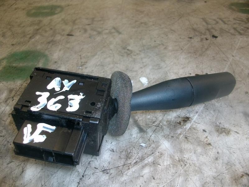 Recambio de mando limpia para peugeot 206 berlina 1.9 diesel referencia OEM IAM   