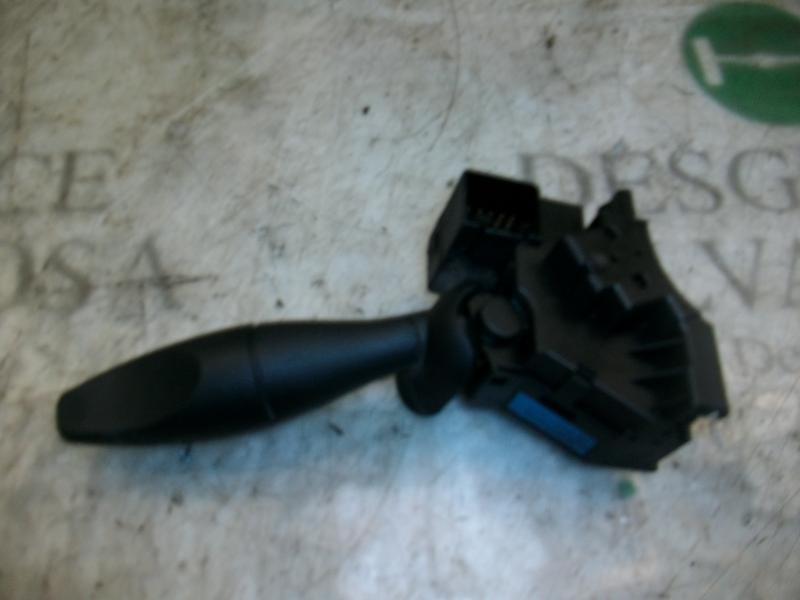 Recambio de mando intermitentes para ford fiesta (cbk) ghia referencia OEM IAM   