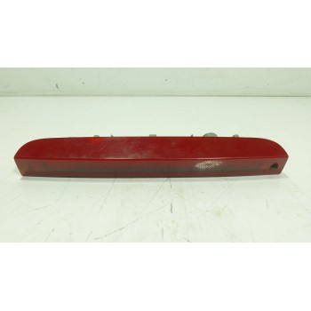 PILOTO TRASERO CENTRAL 265900007R 