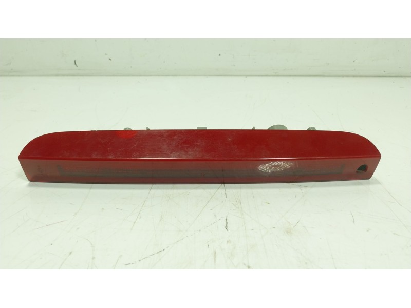 Recambio de piloto trasero central para renault megane iii coupe 1.4 tce referencia OEM IAM  265900007R 