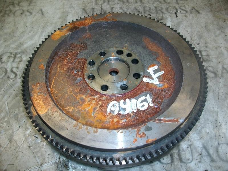 Recambio de volante motor para kia carens 2.0 crdi ex monovolumen referencia OEM IAM   