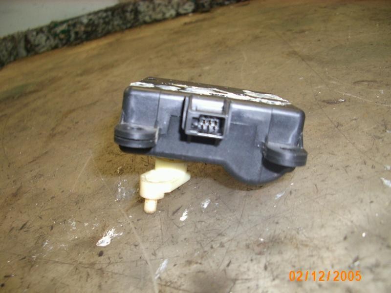 Recambio de motor apertura trampillas climatizador para nissan primera berlina (p12) acenta referencia OEM IAM   