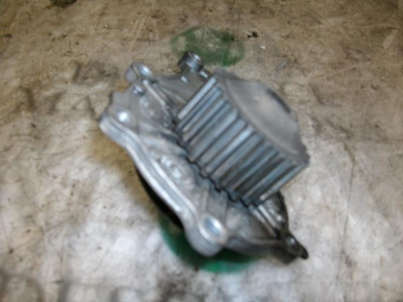 Recambio de bomba agua para ford fiesta (cbk) ghia referencia OEM IAM   