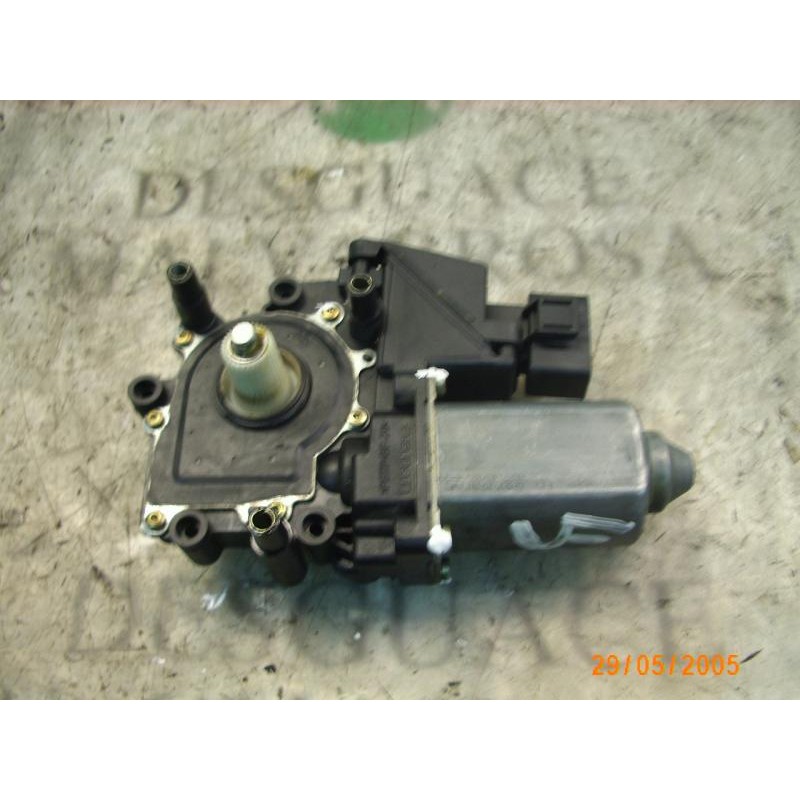 Recambio de motor elevalunas trasero derecho para audi a4 berlina (b5) 1.8 referencia OEM IAM 8D0959802E 8D0959802A 