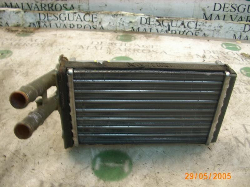 Recambio de radiador calefaccion / aire acondicionado para audi a4 berlina (b5) 1.8 referencia OEM IAM 8D1819030B  
