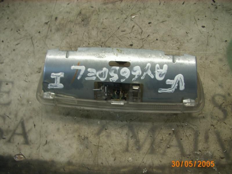 Recambio de piloto interior para ford fiesta (cbk) ghia referencia OEM IAM   