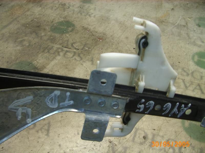 Recambio de elevalunas trasero derecho para ford fiesta (cbk) ghia referencia OEM IAM   