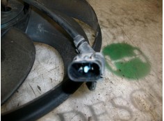 Recambio de electroventilador para hyundai santa fe (sm) 2.0 gls crdi 4x4 referencia OEM IAM 2523138000   2