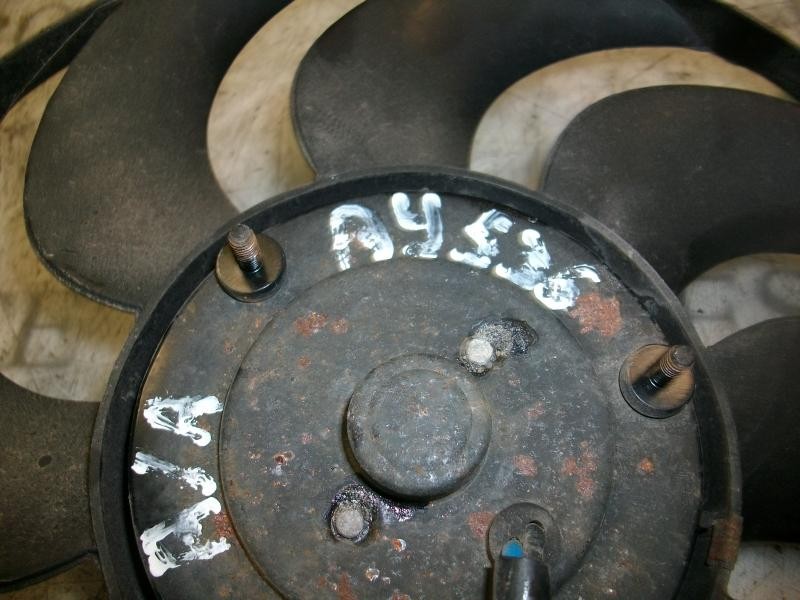 Recambio de electroventilador para hyundai santa fe (sm) 2.0 gls crdi 4x4 referencia OEM IAM 2523138000  