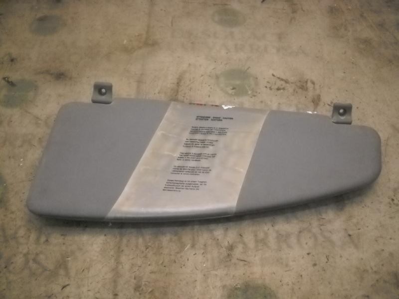 Recambio de parasol izquierdo para fiat doblo (119) 1.9 d sx referencia OEM IAM 735294018  