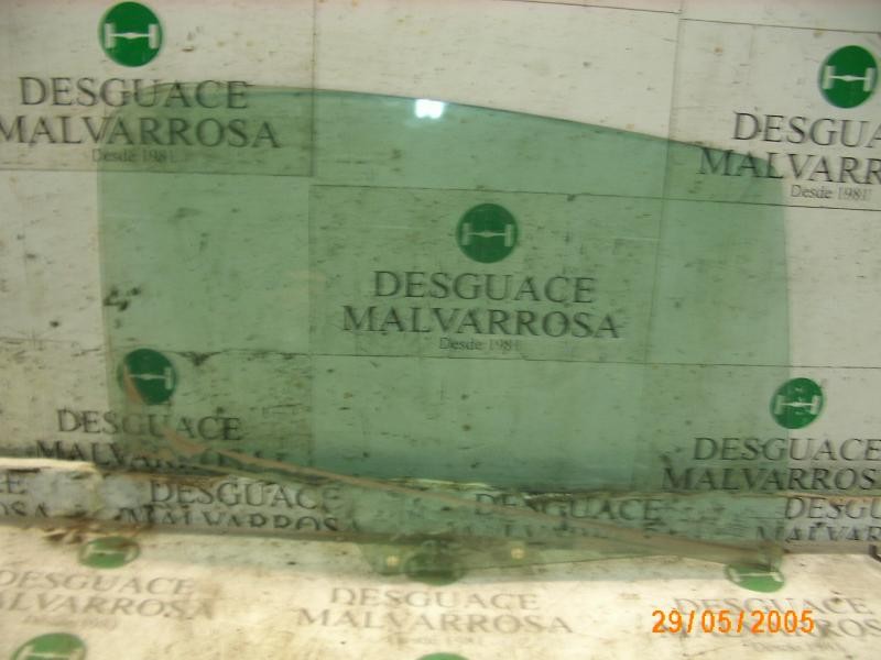 Recambio de cristal puerta trasero derecho para peugeot 307 (s1) xn referencia OEM IAM   