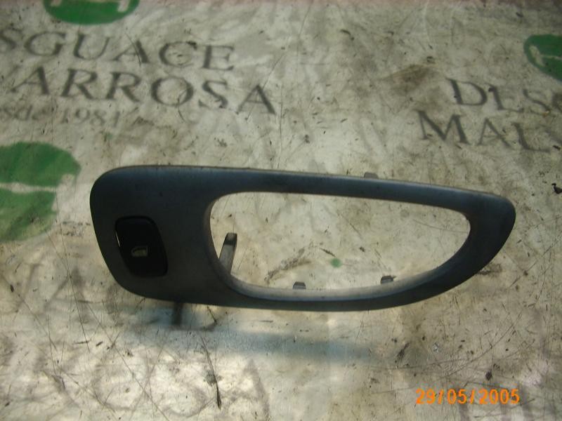 Recambio de mando elevalunas trasero derecho para peugeot 307 (s1) xn referencia OEM IAM   