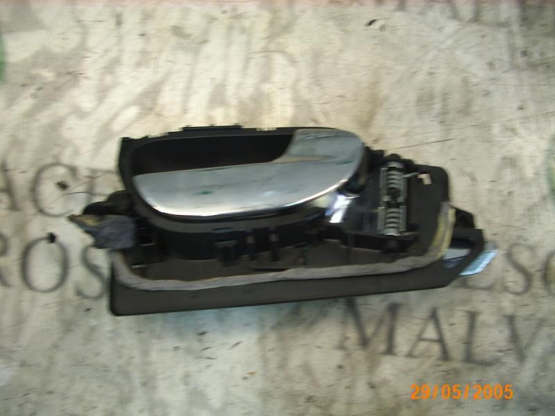 Recambio de maneta interior delantera derecha para peugeot 307 (s1) xn referencia OEM IAM   