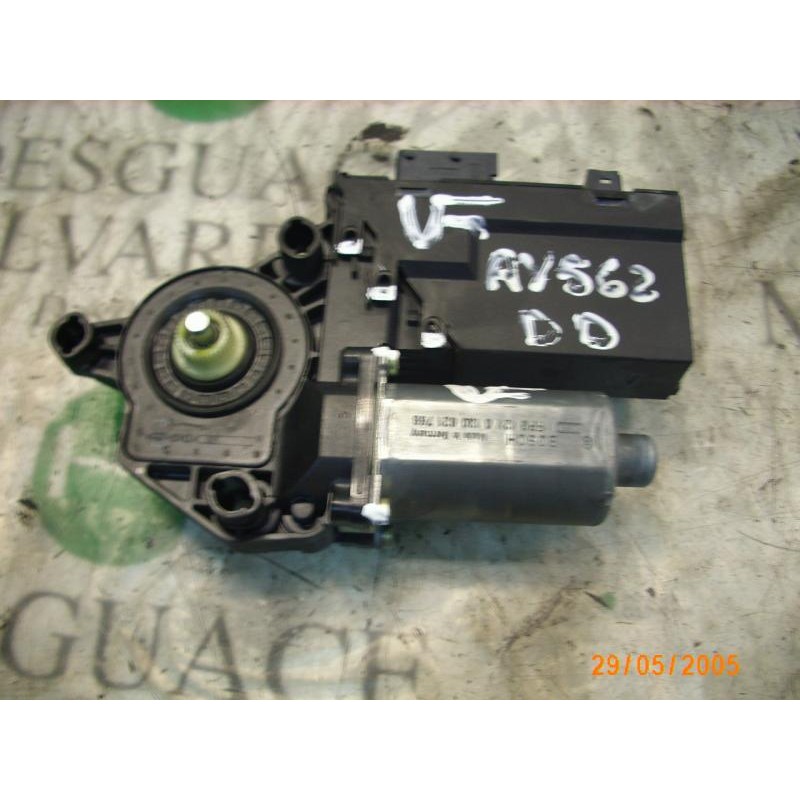 Recambio de motor elevalunas delantero derecho para peugeot 307 (s1) xn referencia OEM IAM   