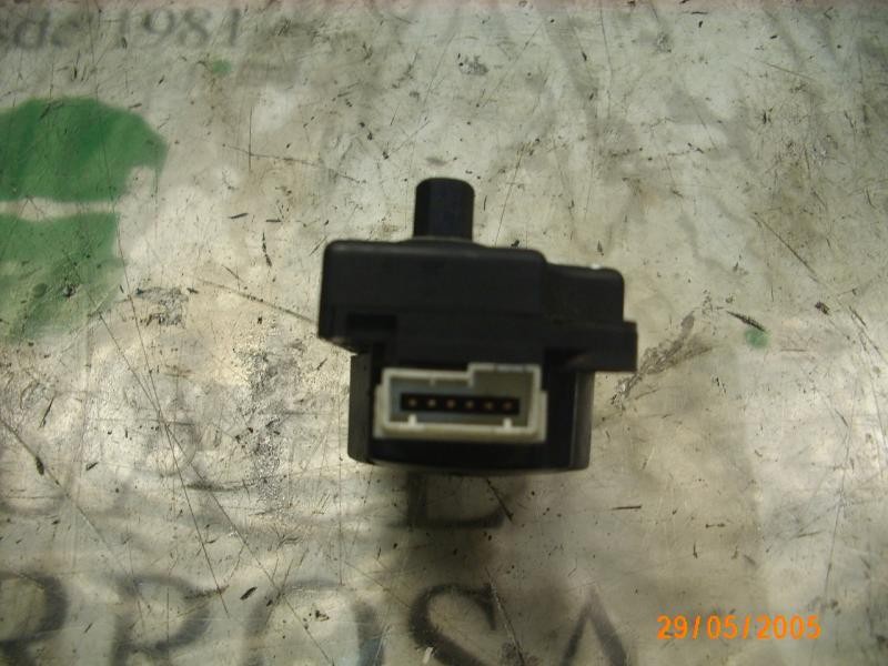 Recambio de motor apertura trampillas climatizador para peugeot 307 (s1) xn referencia OEM IAM   