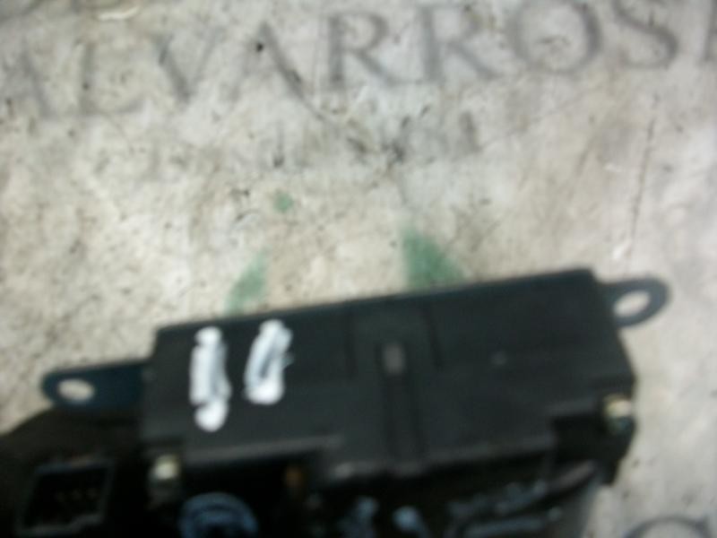 Recambio de motor electrico para hyundai santa fe (sm) 2.0 gls crdi 4x4 referencia OEM IAM 9722238000  