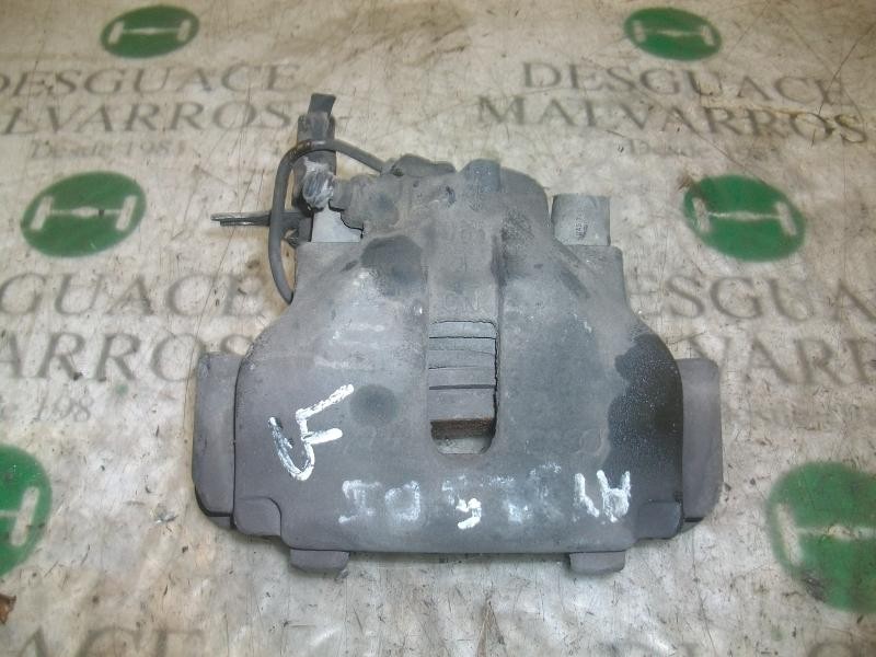 Recambio de pinza freno delantera izquierda para audi a4 berlina (b5) 1.8 referencia OEM IAM 8D0615123A  