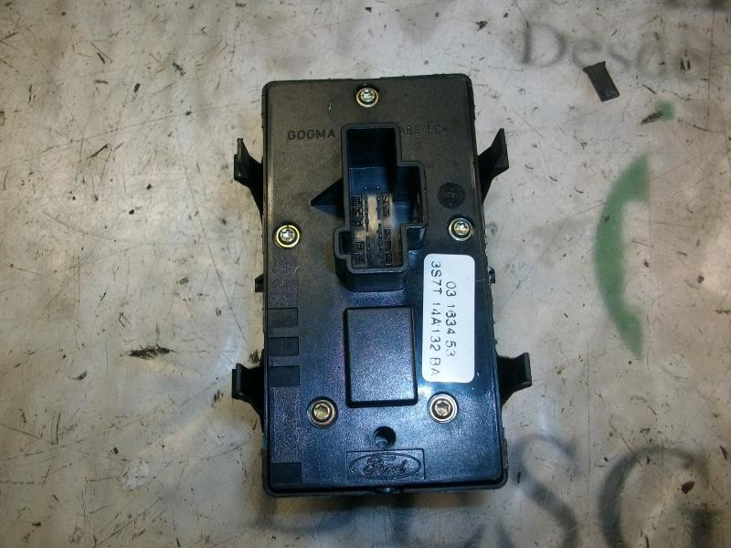 Recambio de mando elevalunas delantero izquierdo para ford mondeo berlina (ge) ambiente referencia OEM IAM   