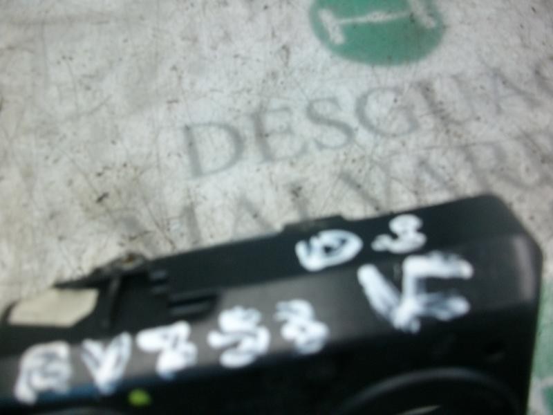 Recambio de maneta interior delantera izquierda para ford mondeo berlina (ge) ambiente referencia OEM IAM   