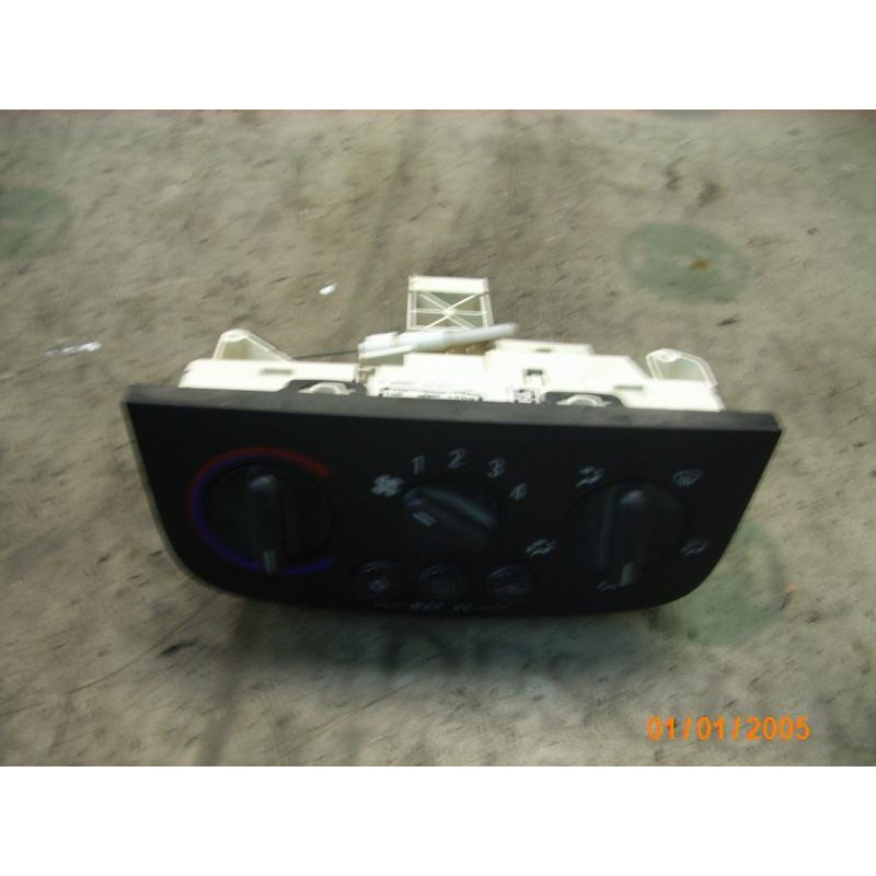 Recambio de mando calefaccion / aire acondicionado para opel combo (corsa c) familiar referencia OEM IAM   